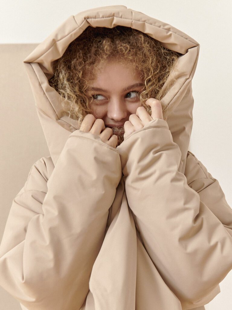 объемный воротник