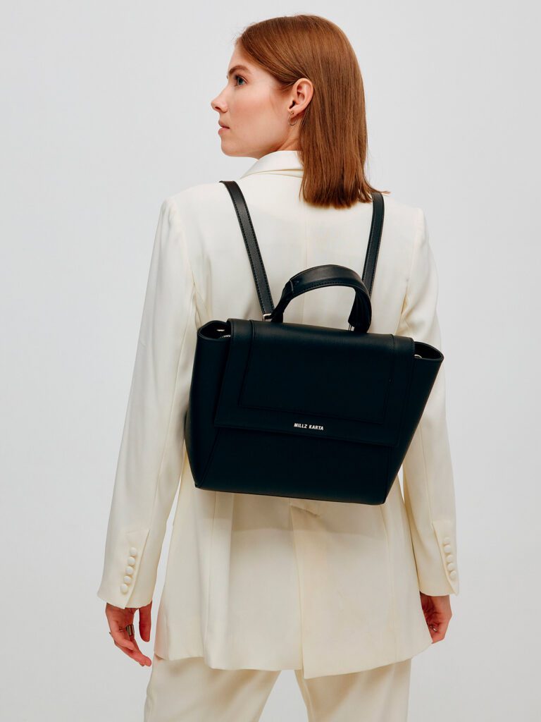 черный рюкзак трансформер