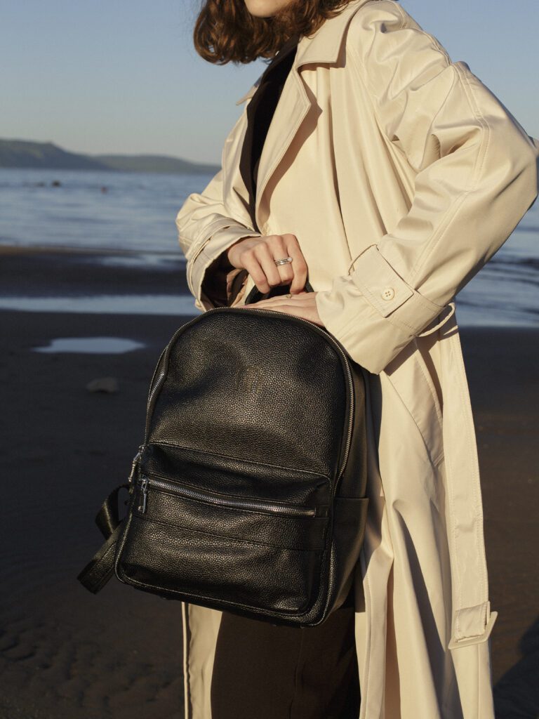 кожаный рюкзак