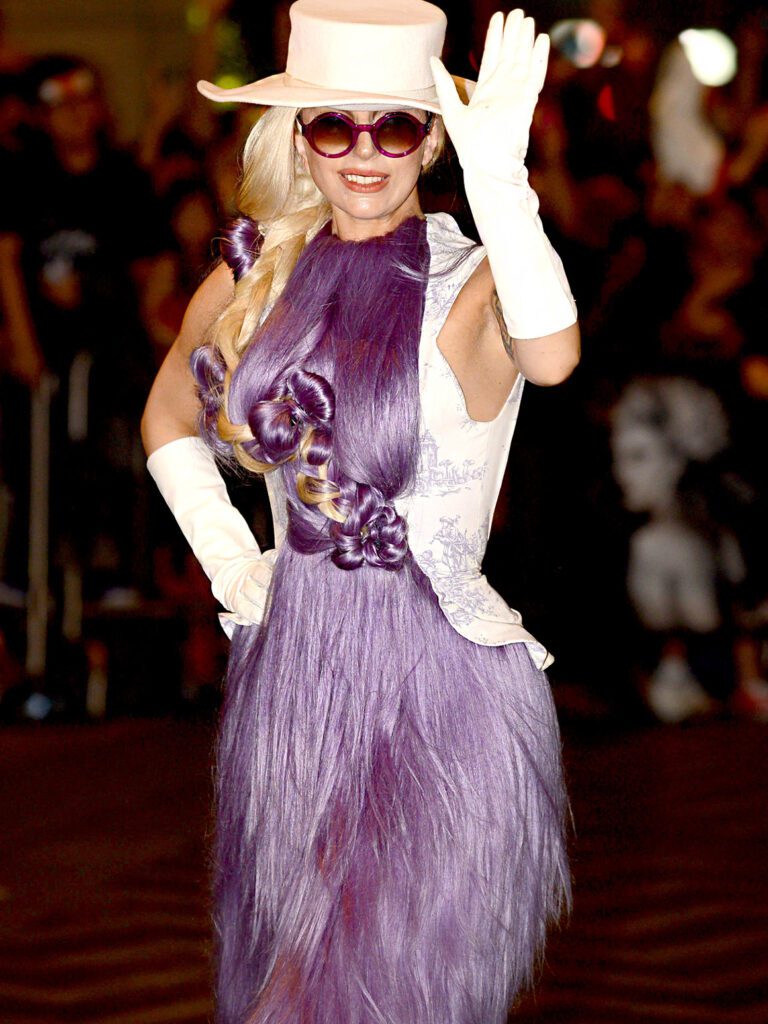 Образ Леди Гага