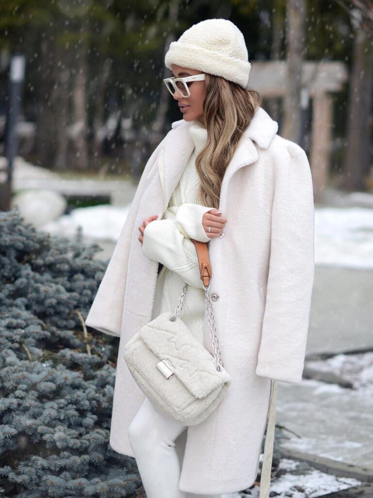 Свойства ткани и кожи для зимних пальто | Интернет-магазин DecoBay