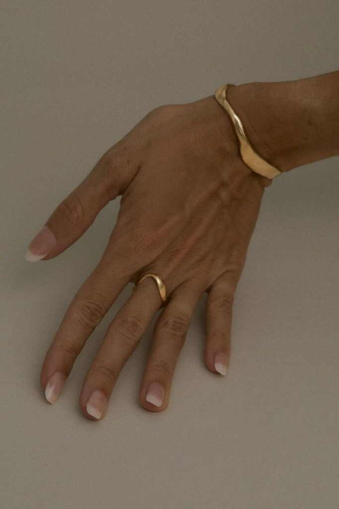 Какие аксессуары нужны успешным девушкам – от элегантных часов до стильных сумок