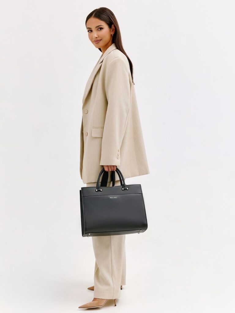 Стиль 90-х: силуэты, особенности и фэшн-иконы