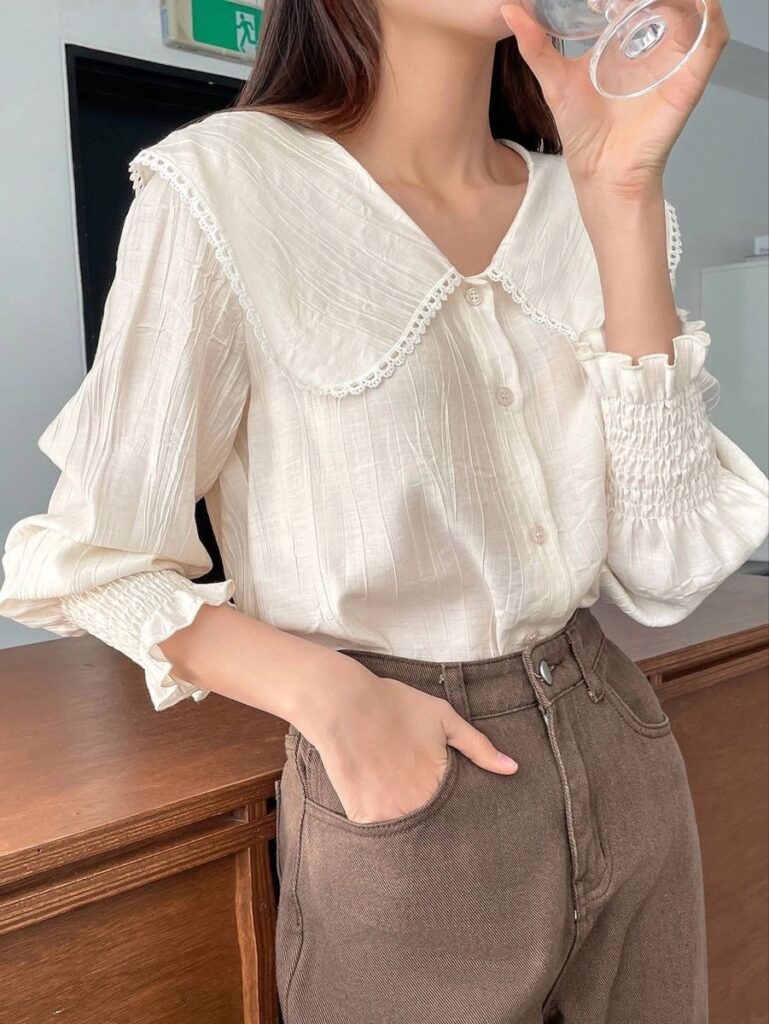 Офисные образы в стиле light-academia: как собрать женственный деловой наряд