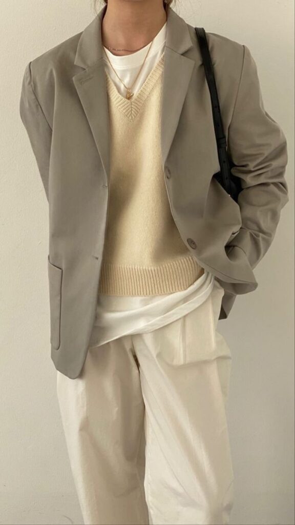 Офисные образы в стиле light-academia: как собрать женственный деловой наряд