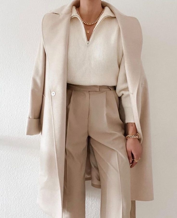 Офисные образы в стиле light-academia: как собрать женственный деловой наряд