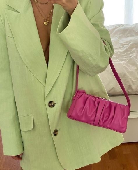 Сумка “с характером”: с чем носить дерзкие аксессуары