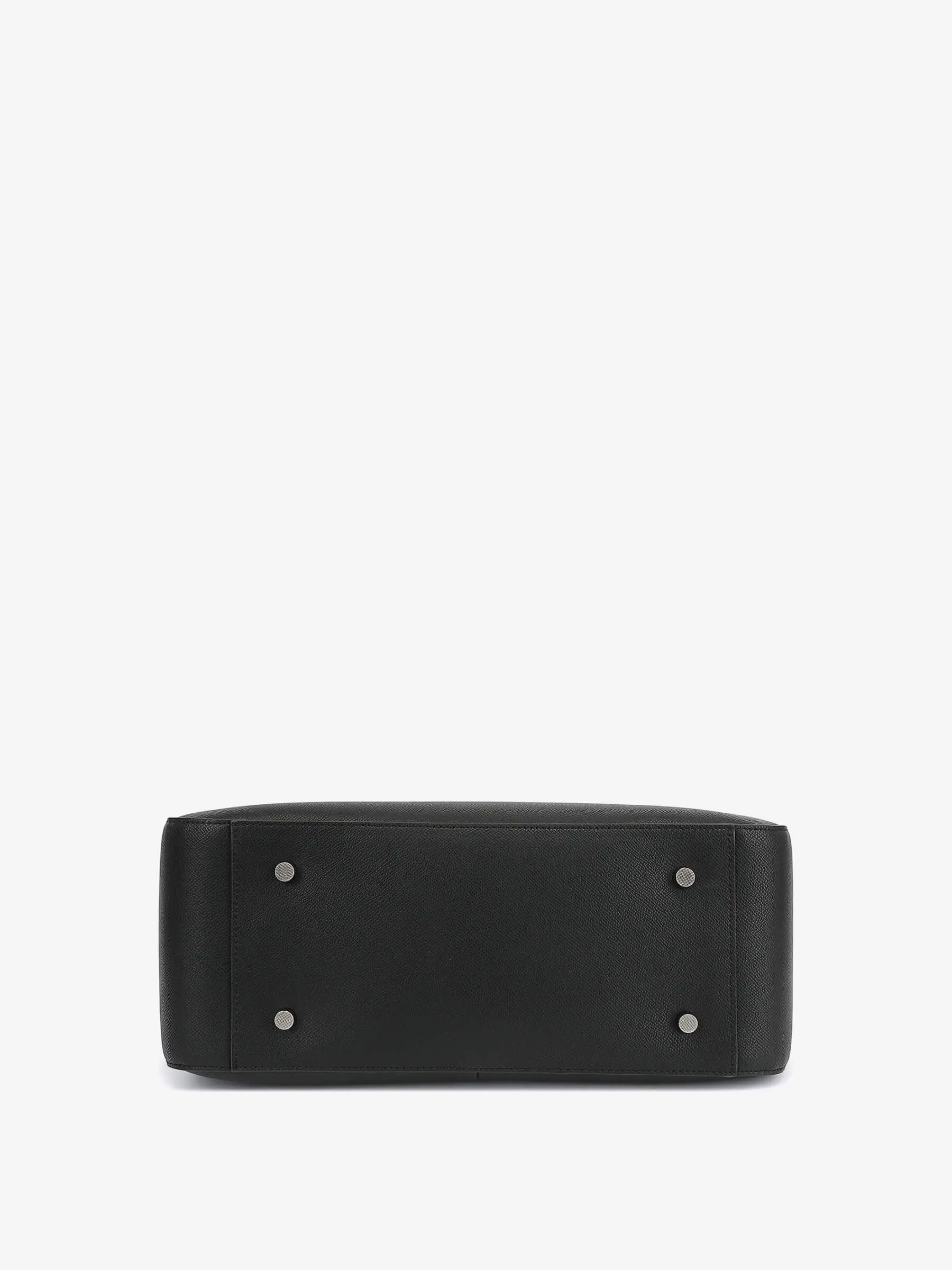 Black 5.jpg