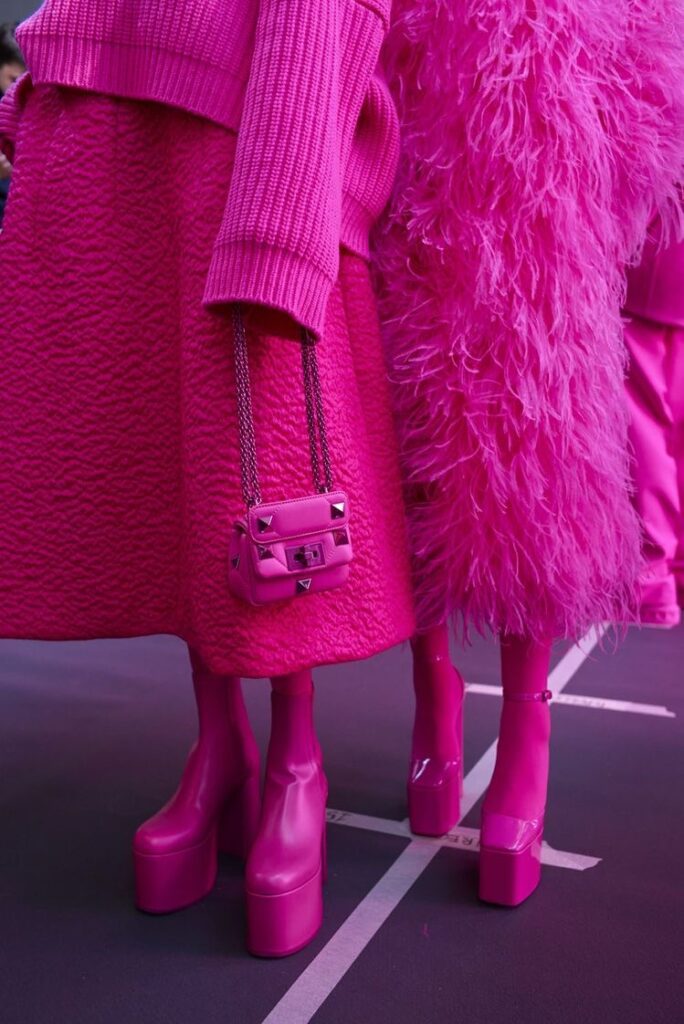 Барбикор: как мода на розовый цвет захватила планету и причём тут Марго Робби